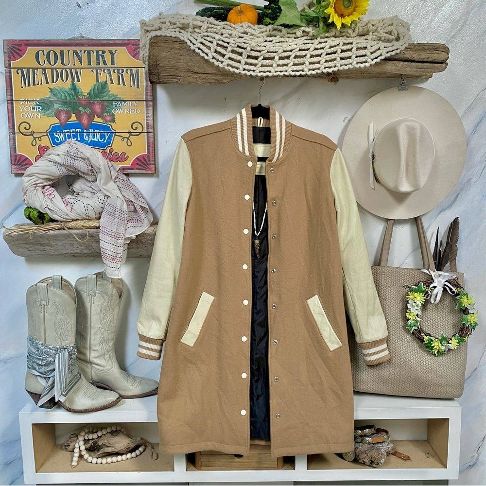 ROOTS long Sorority (award jacket ) w leather sleeves wool body w academia vibe